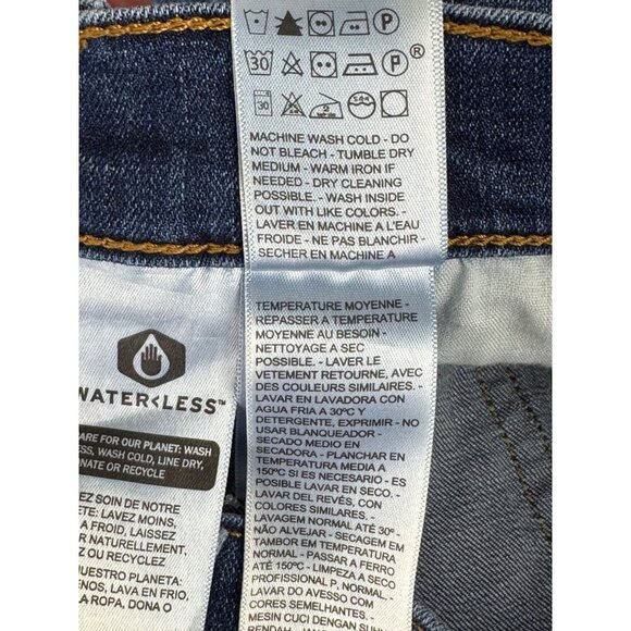 Levi's 724 NEW High Rise Straight Medium Wash Jean W26 L30 Short Casual Stretch - Picture 11 of 14